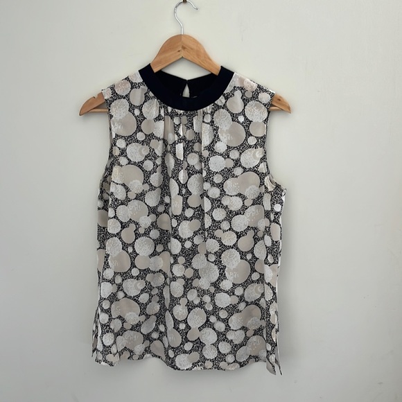 Saba Tops - LAST CHANCE:   Beautiful SABA silk top Sz 10